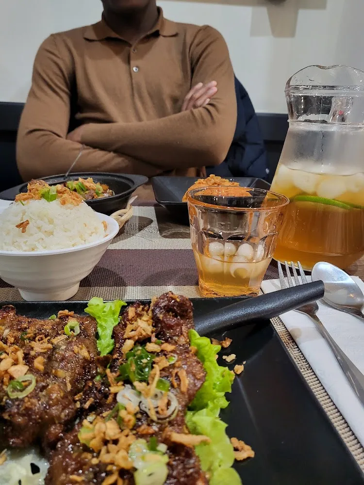 Travers de Porc Grillé À la Citronnelle